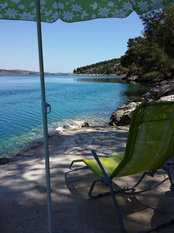 Holiday Home Nada サリ 部屋 写真